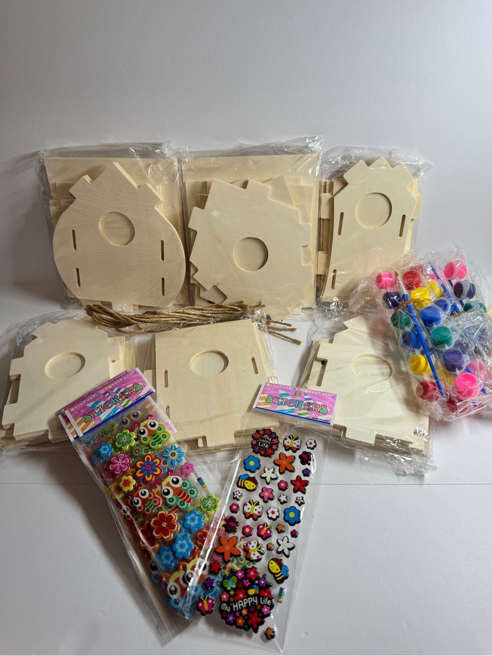 6 Sets DIY Wooden Birdhouse Craft Kit with Paints and Stickers - Natural